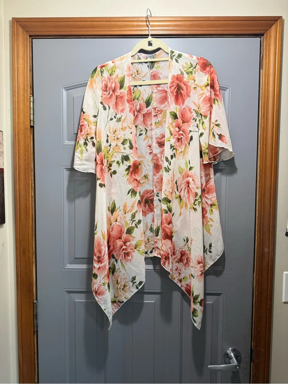 Charlotte Russe lightweight shawl